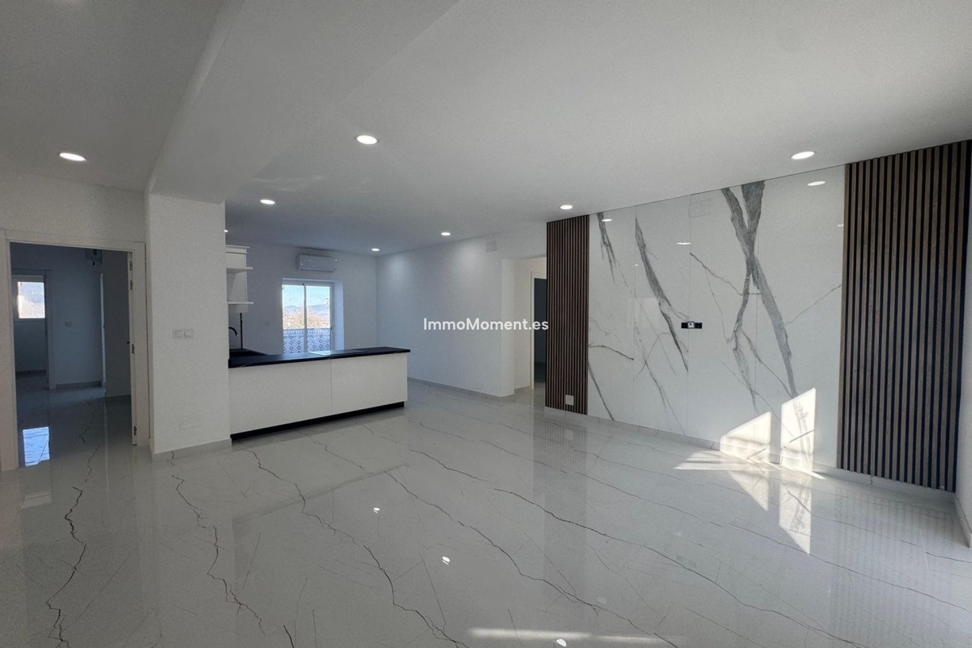 Bestaande woning - Appartement - Binnenland  - Alhaurín el Grande Centro