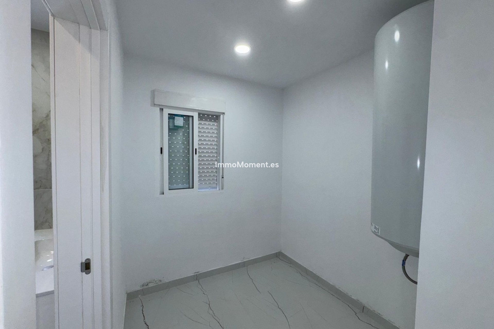 Bestaande woning - Appartement - Binnenland  - Alhaurín el Grande Centro