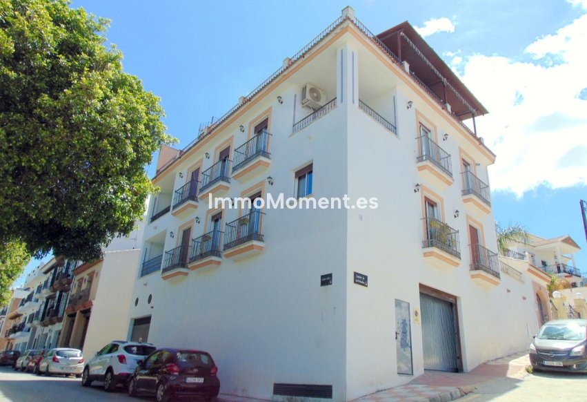 Bestaande woning - Appartement - Binnenland  - Alhaurín el Grande Centro
