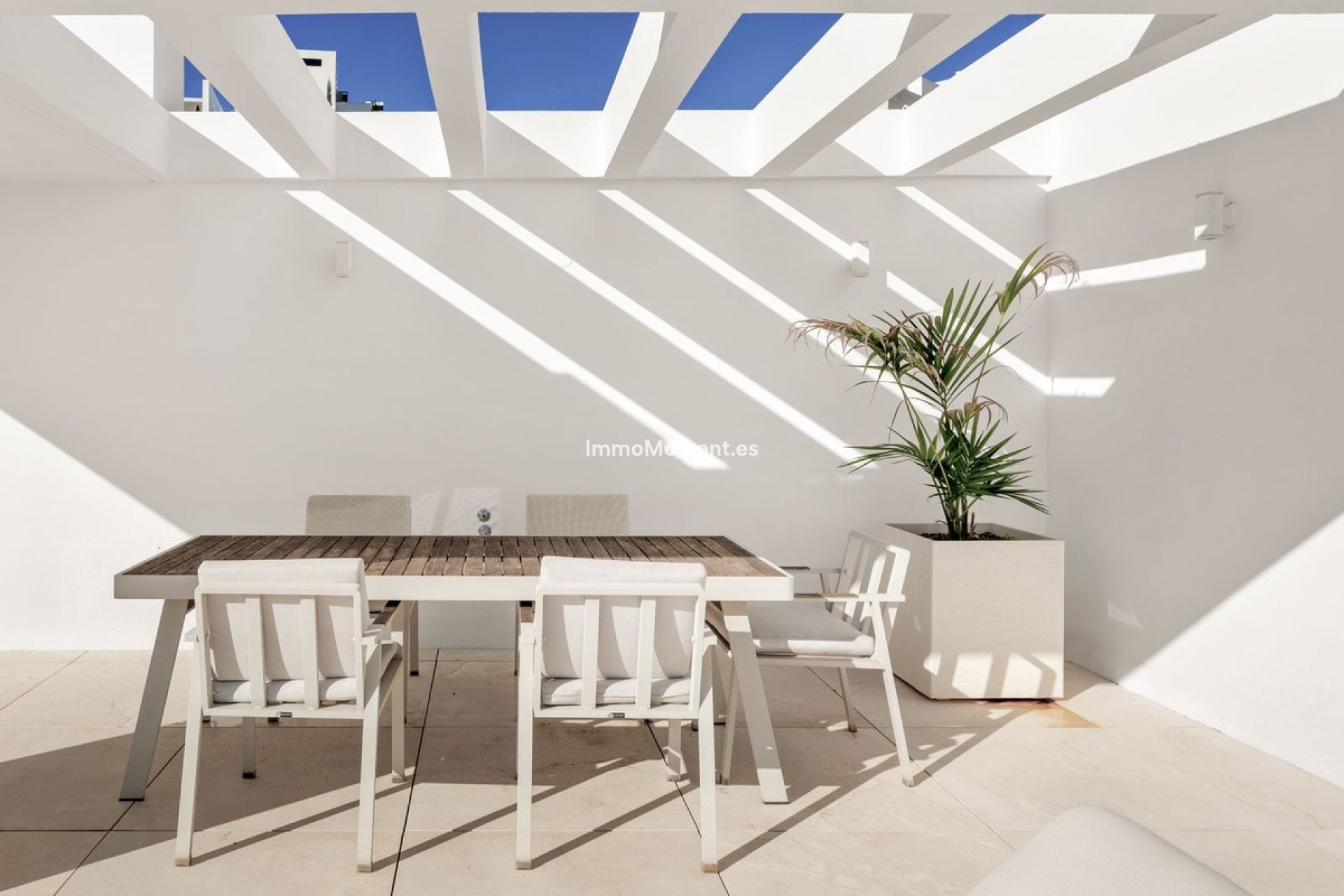 Bestaande woning - Appartement - Binnenland  - Ojén