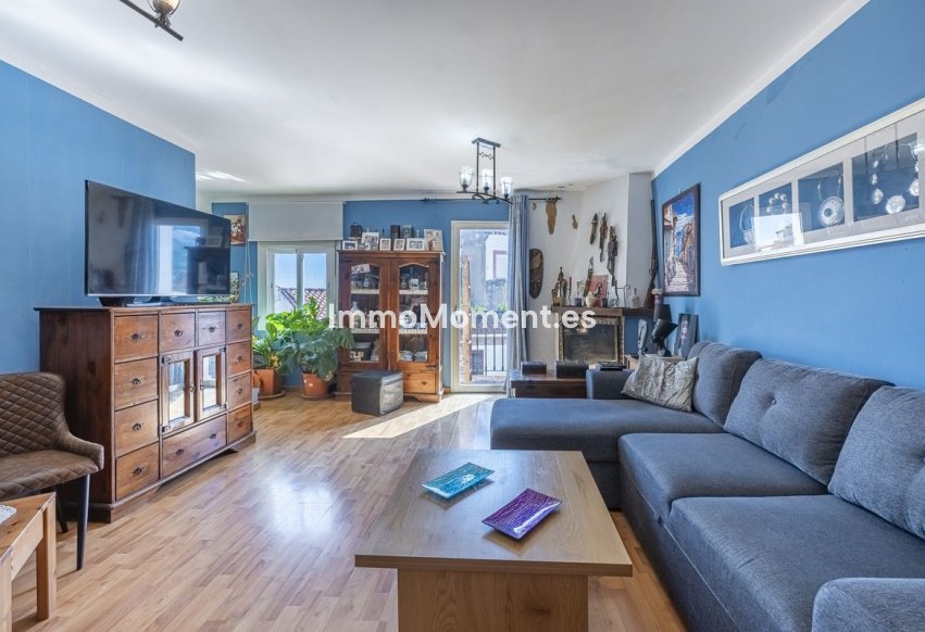 Bestaande woning - Appartement - Binnenland  - Ojén