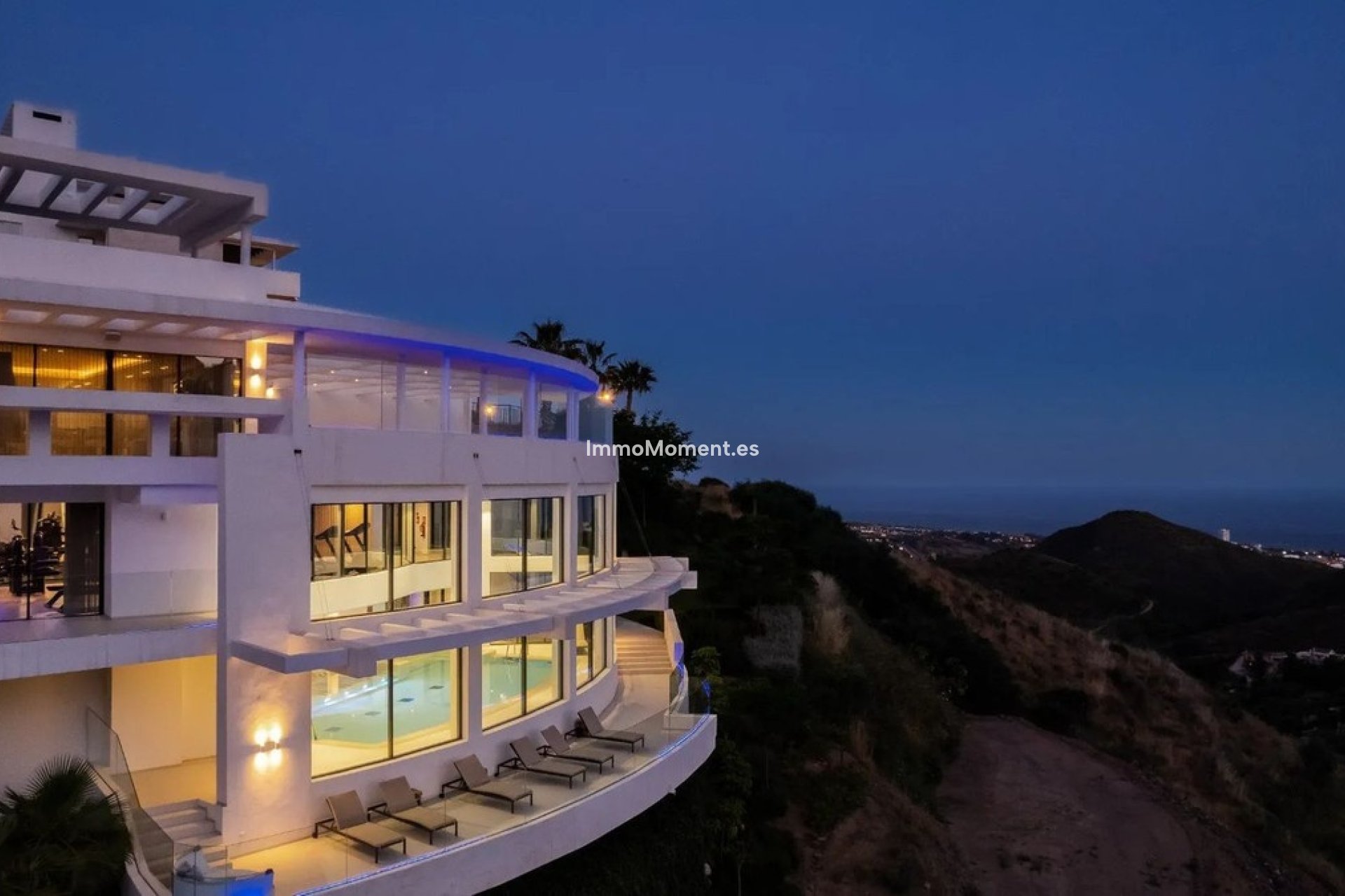 Bestaande woning - Appartement - Binnenland  - Ojén