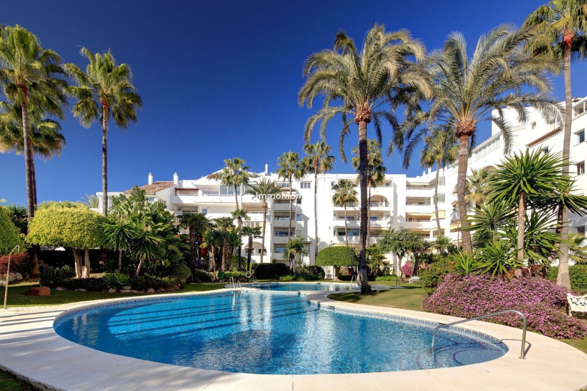 Bestaande woning - Appartement - Estepona  - Atalaya