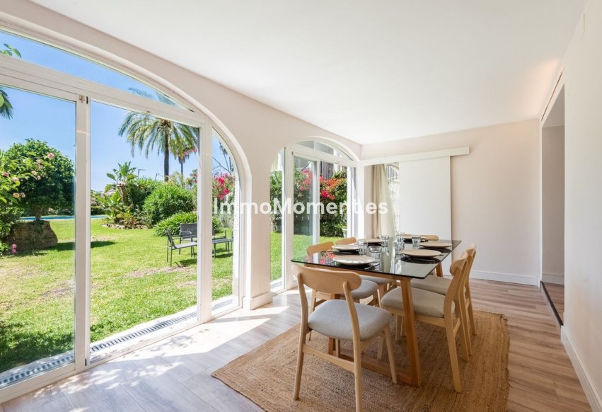 Bestaande woning - Appartement - Estepona  - Atalaya