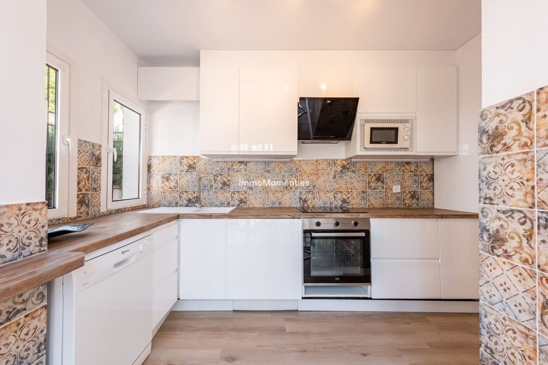 Bestaande woning - Appartement - Estepona  - Benamara