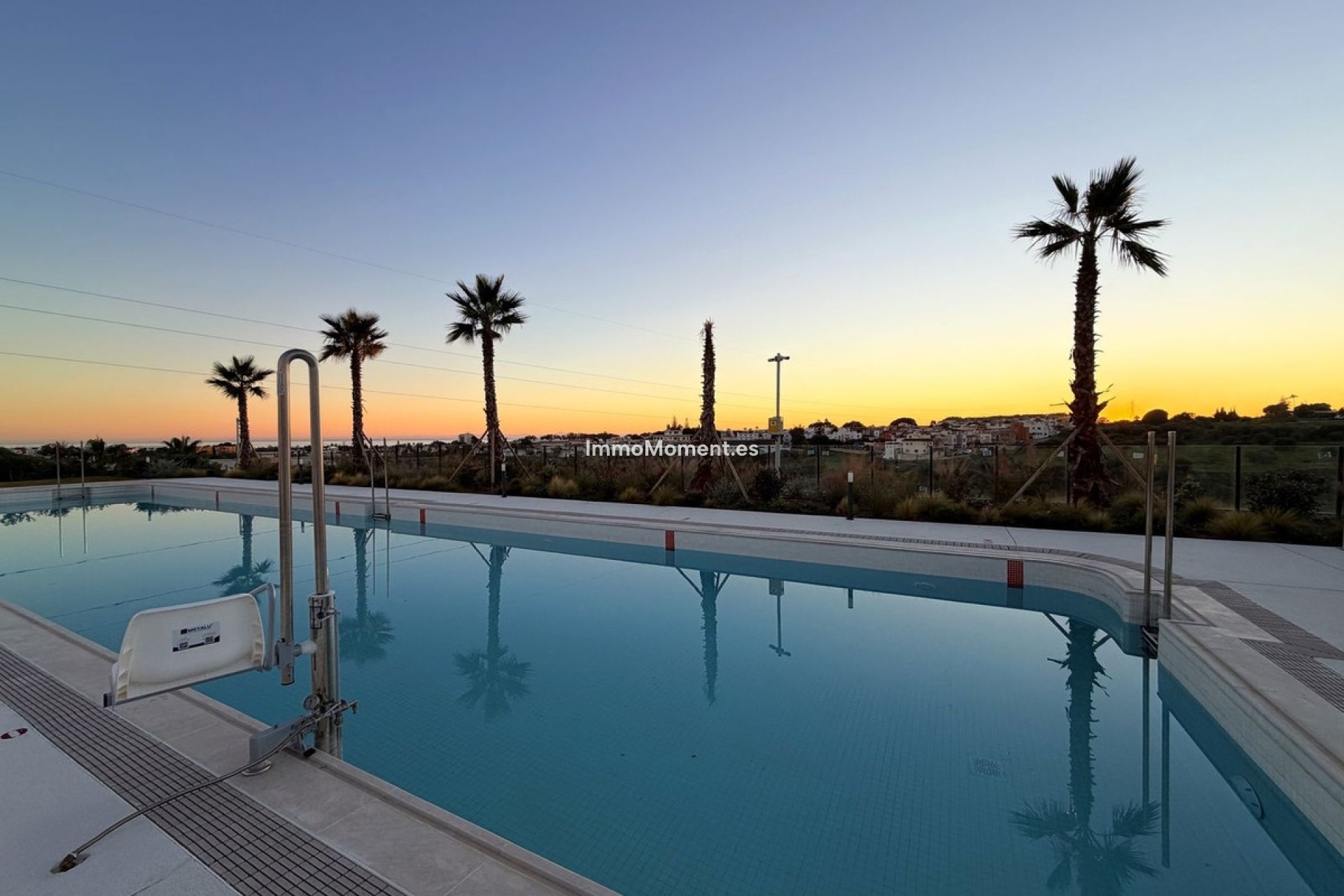 Bestaande woning - Appartement - Estepona  - Cancelada