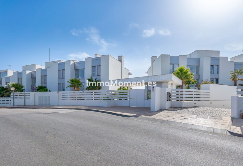 Bestaande woning - Appartement - Estepona  - Cancelada