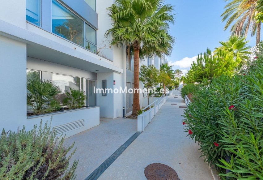 Bestaande woning - Appartement - Estepona  - Cancelada