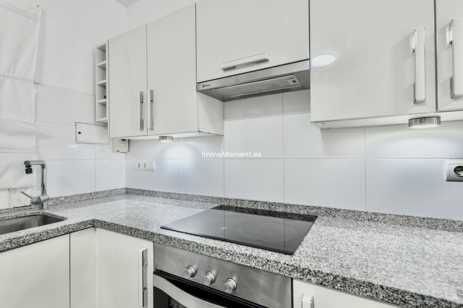 Bestaande woning - Appartement - Estepona  - Cancelada