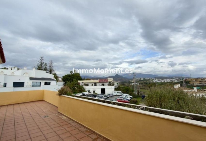 Bestaande woning - Appartement - Estepona  - Cancelada
