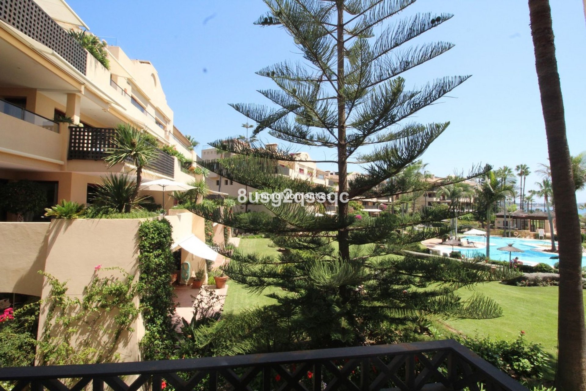 Bestaande woning - Appartement - Estepona  - Costalita
