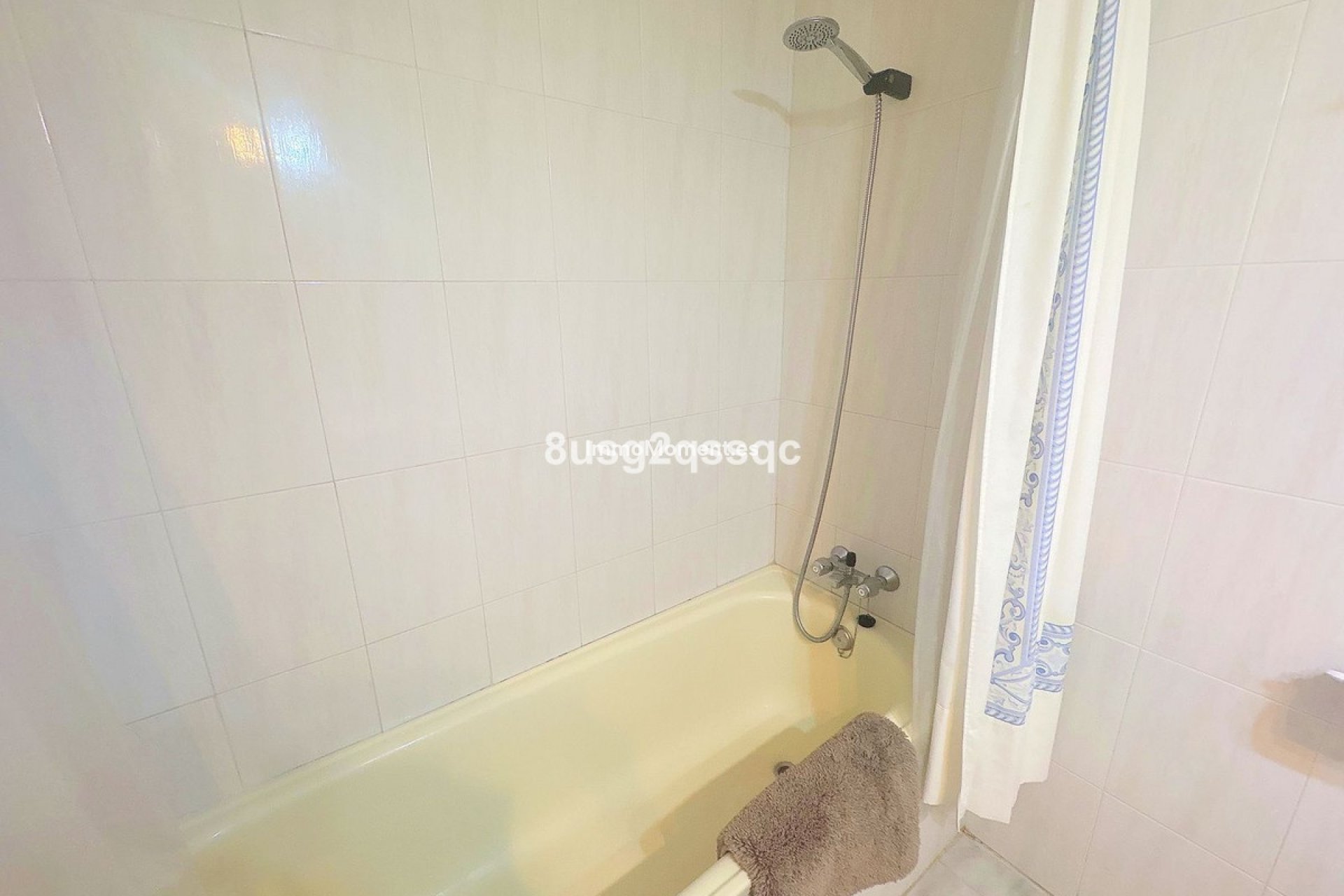 Bestaande woning - Appartement - Estepona  - Costalita
