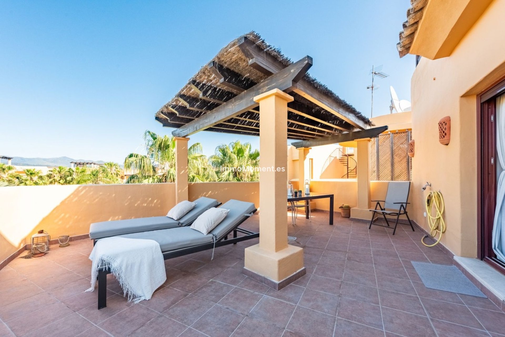 Bestaande woning - Appartement - Estepona  - Costalita