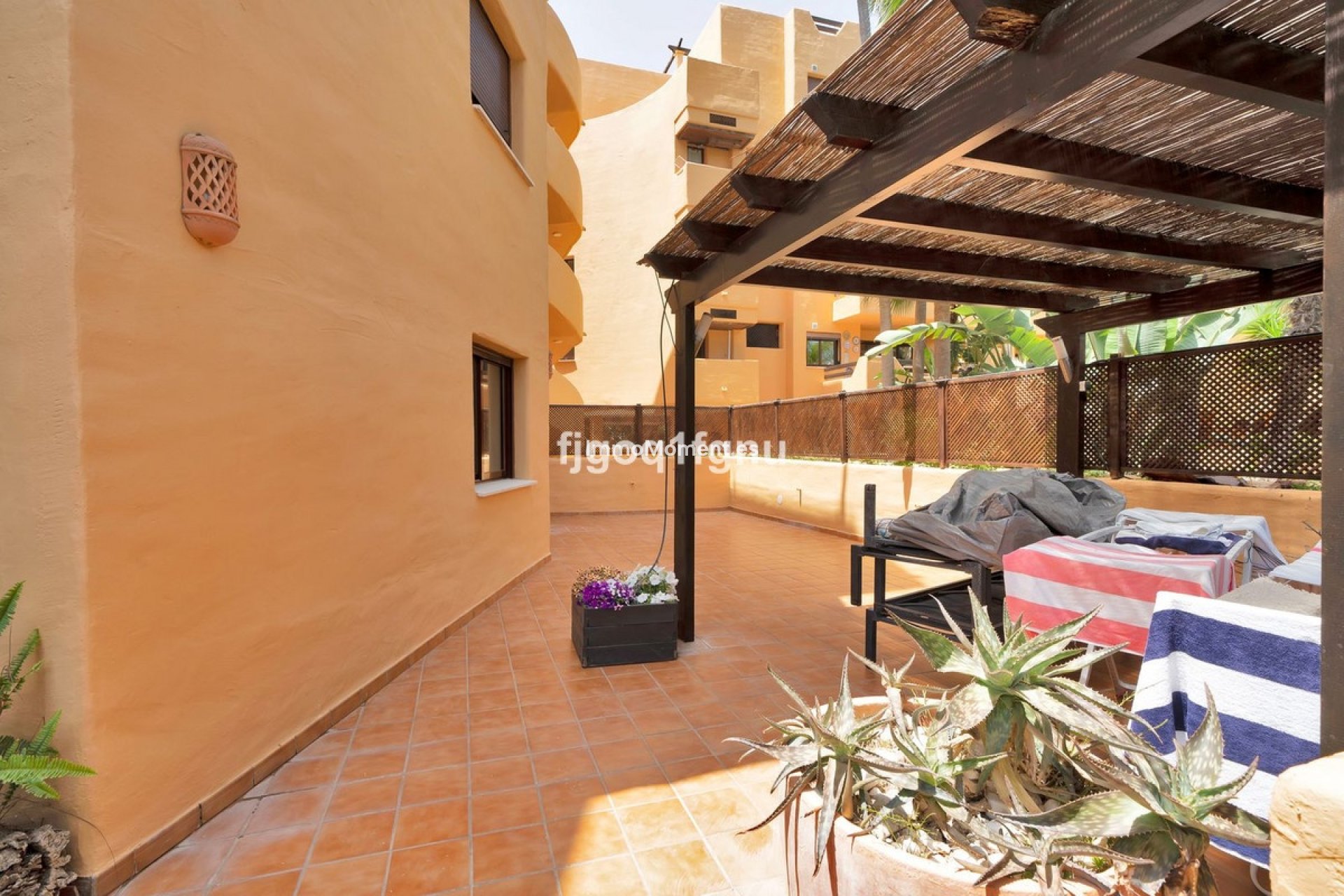 Bestaande woning - Appartement - Estepona  - Costalita