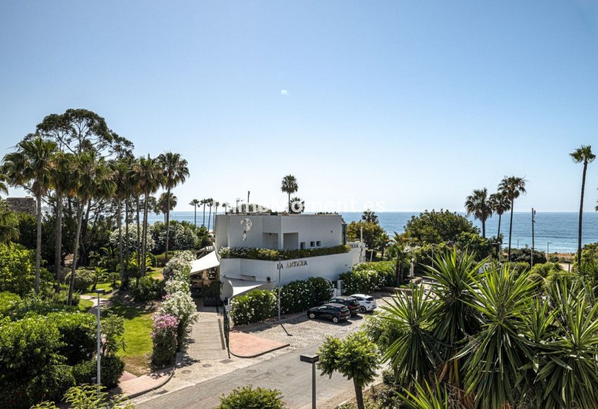 Bestaande woning - Appartement - Estepona  - Costalita