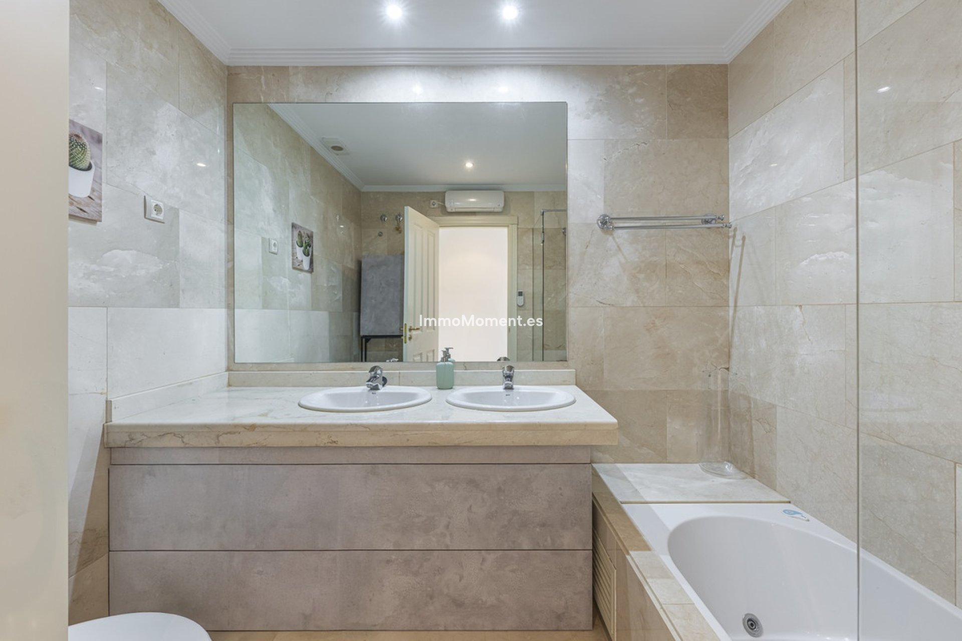Bestaande woning - Appartement - Estepona  - Estepona Centro