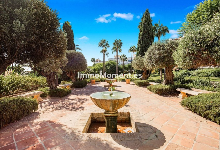 Bestaande woning - Appartement - Estepona  - Estepona Centro