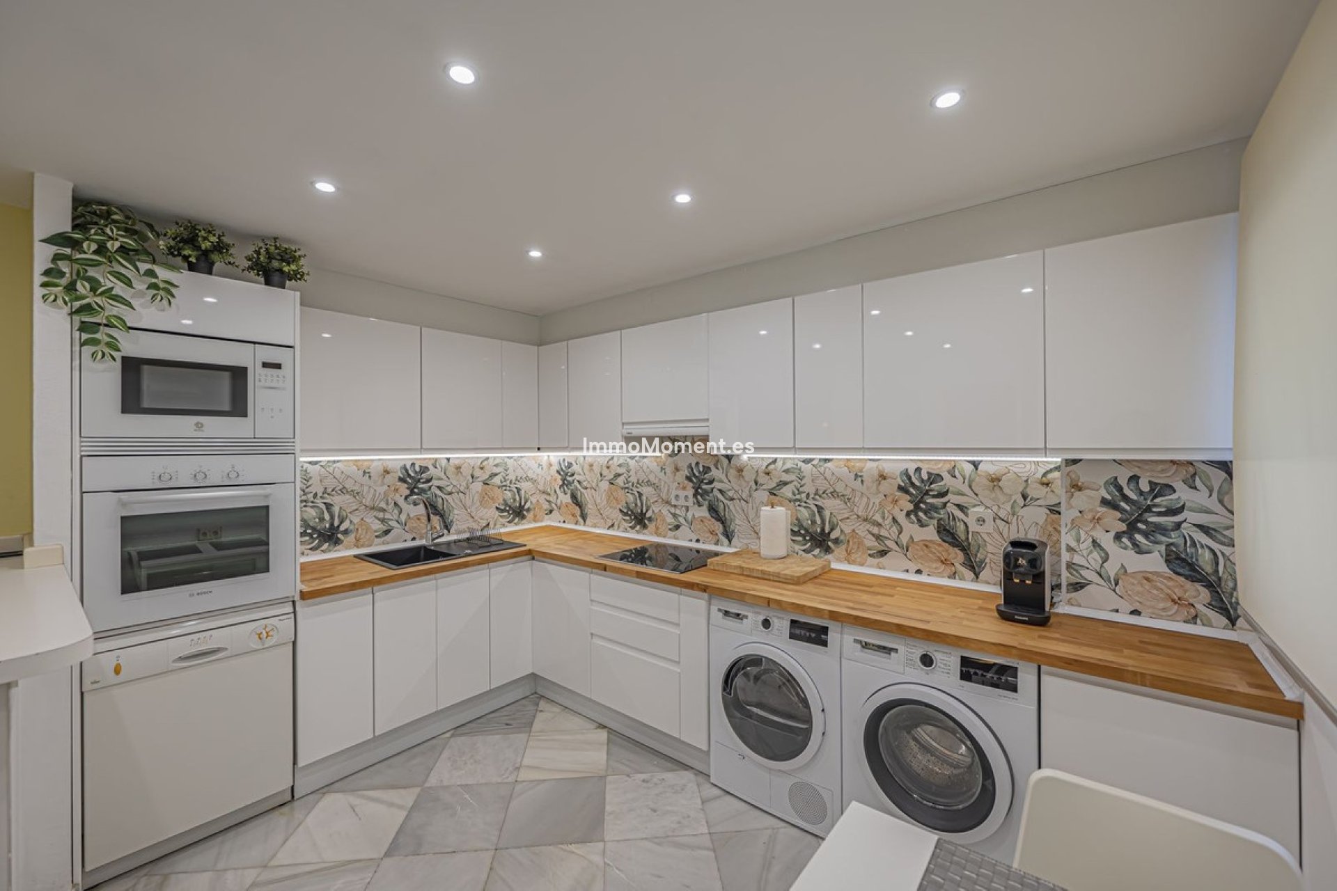 Bestaande woning - Appartement - Estepona  - Estepona Centro