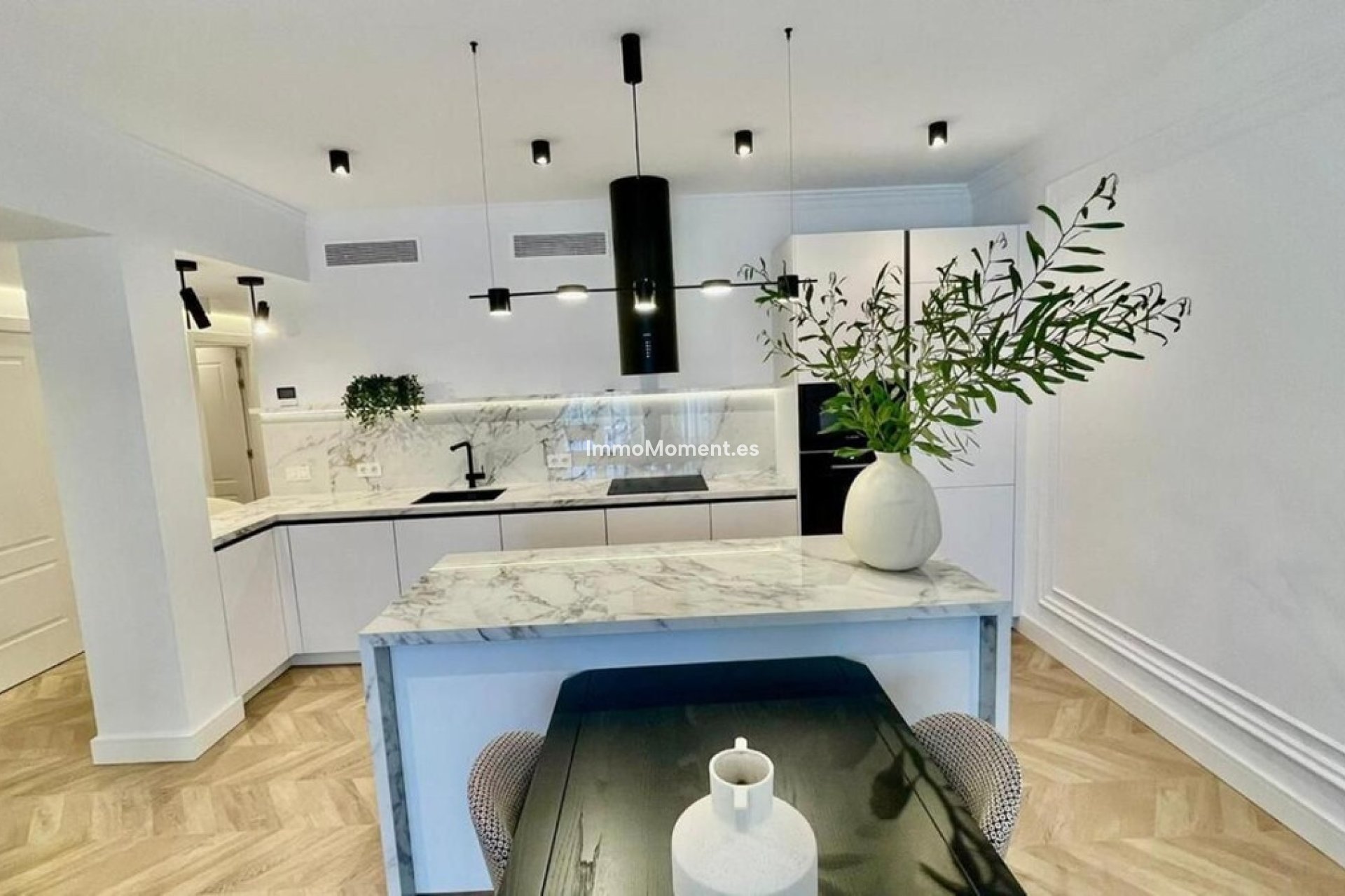 Bestaande woning - Appartement - Estepona  - Estepona Centro