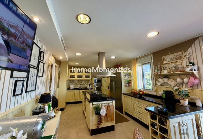 Bestaande woning - Appartement - Estepona  - Estepona Centro