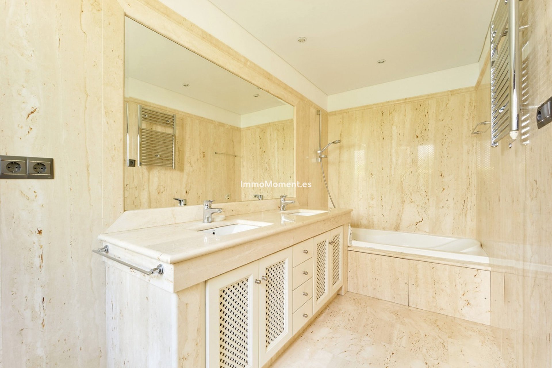 Bestaande woning - Appartement - Estepona  - Estepona Centro