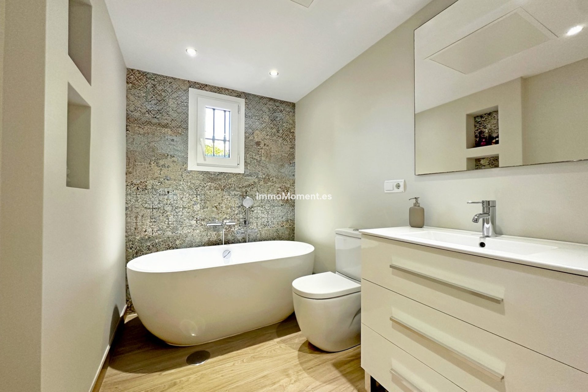 Bestaande woning - Appartement - Estepona  - Estepona Centro