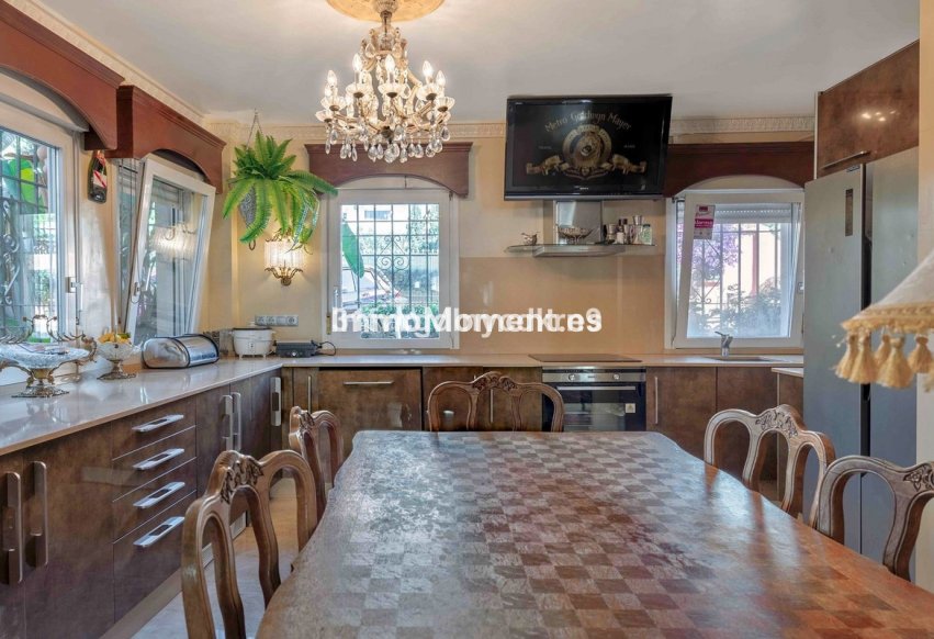 Bestaande woning - Appartement - Estepona  - Estepona Centro