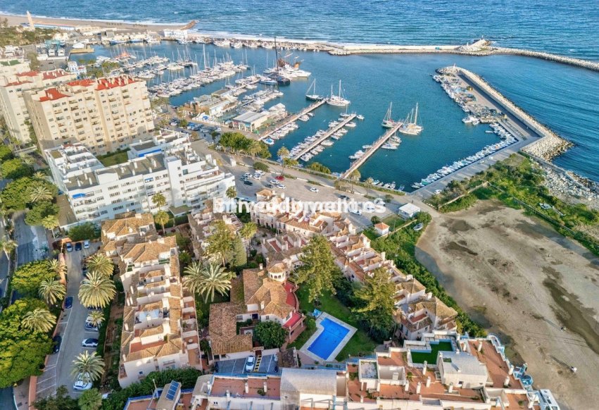 Bestaande woning - Appartement - Estepona  - Estepona Centro