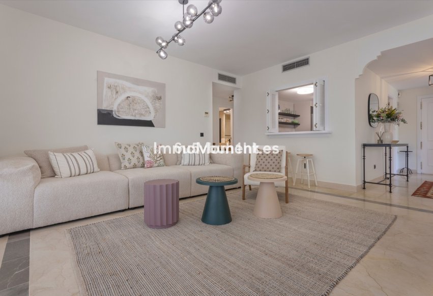 Bestaande woning - Appartement - Estepona  - Estepona Centro