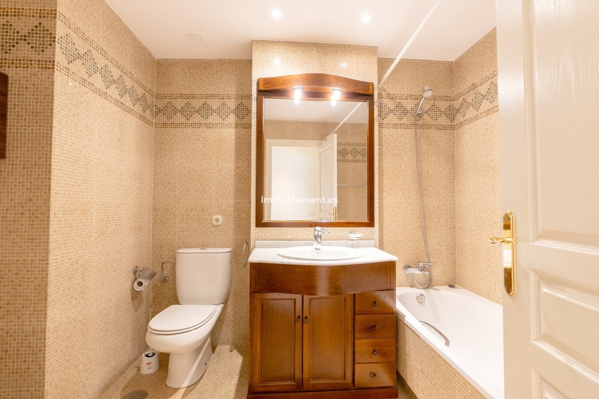 Bestaande woning - Appartement - Estepona  - Estepona Centro