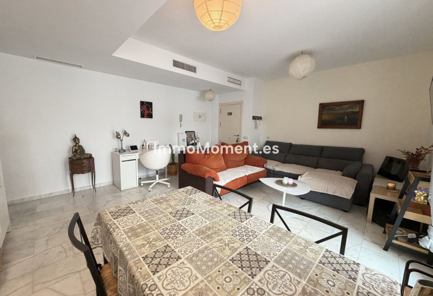 Bestaande woning - Appartement - Estepona  - Estepona Centro