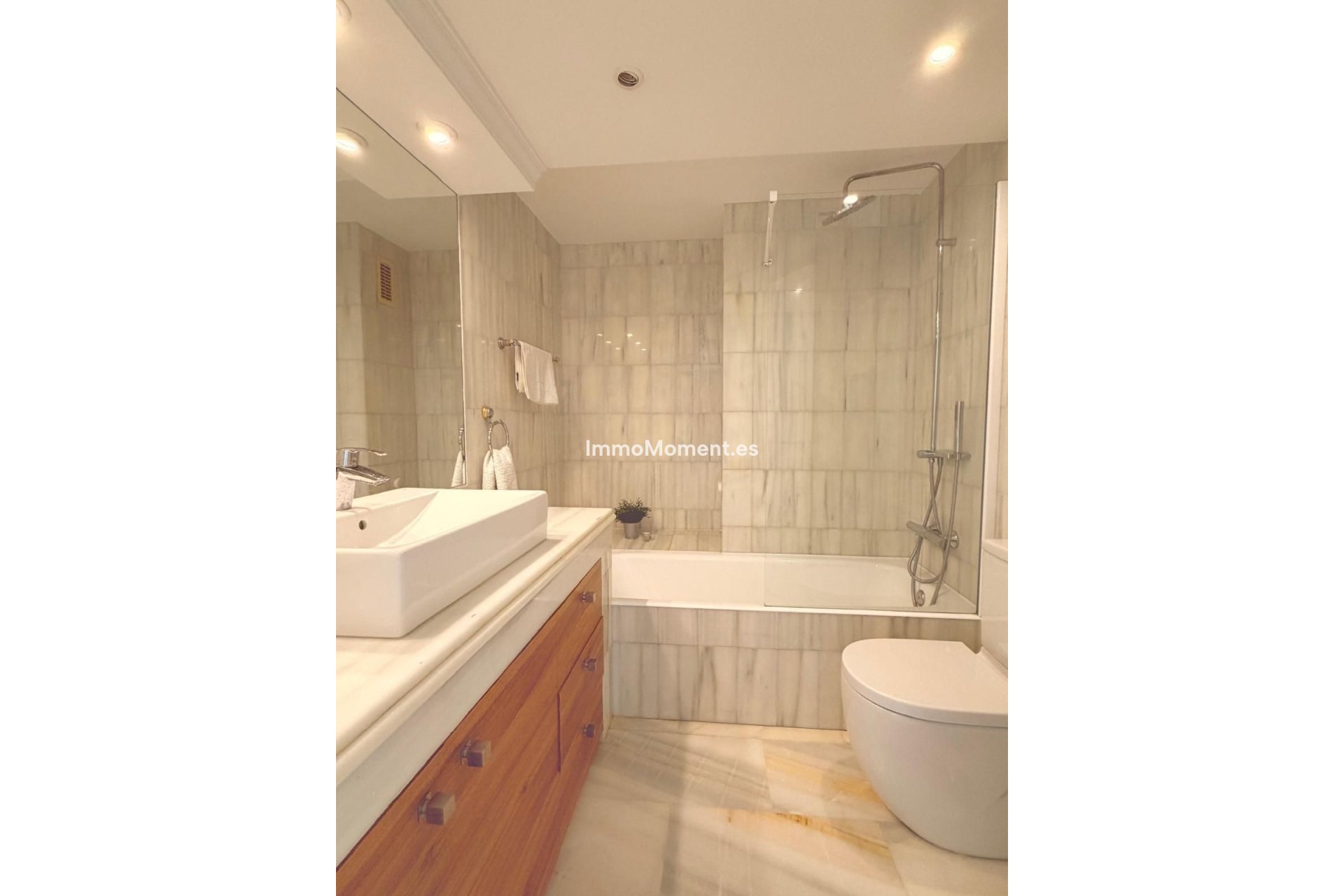 Bestaande woning - Appartement - Estepona  - Estepona Centro