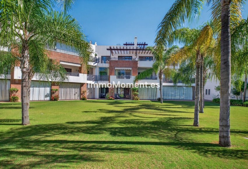 Bestaande woning - Appartement - Estepona  - Estepona Centro