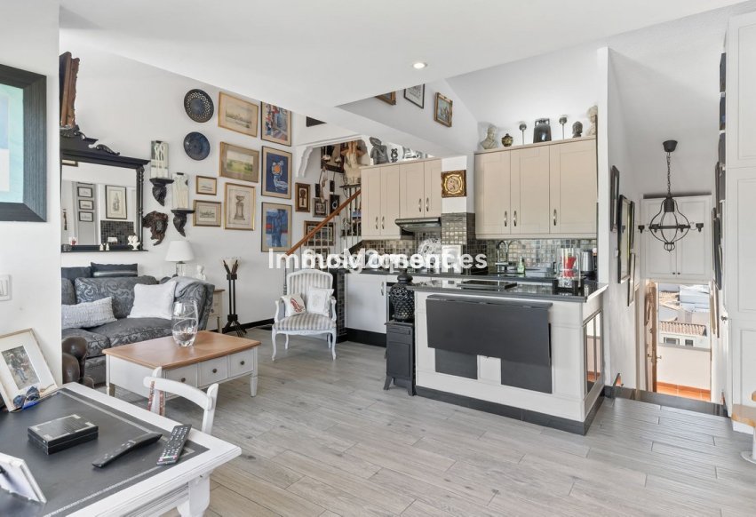 Bestaande woning - Appartement - Estepona  - Estepona Centro