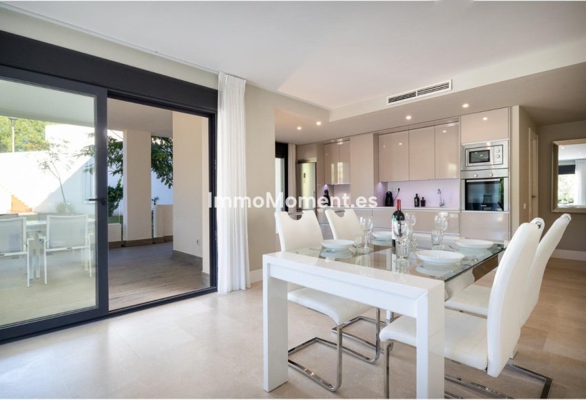 Bestaande woning - Appartement - Estepona  - Selwo
