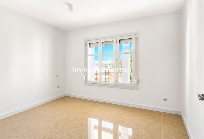 Bestaande woning - Appartement - Manilva - San Luis de Sabinillas