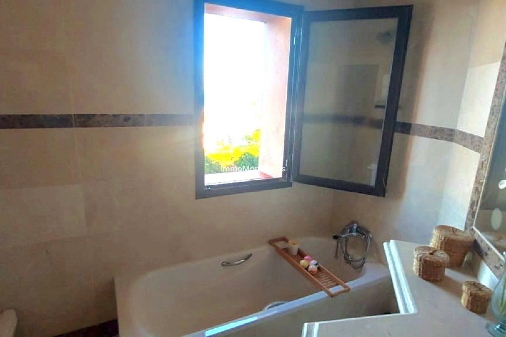 Bestaande woning - Appartement - Manilva