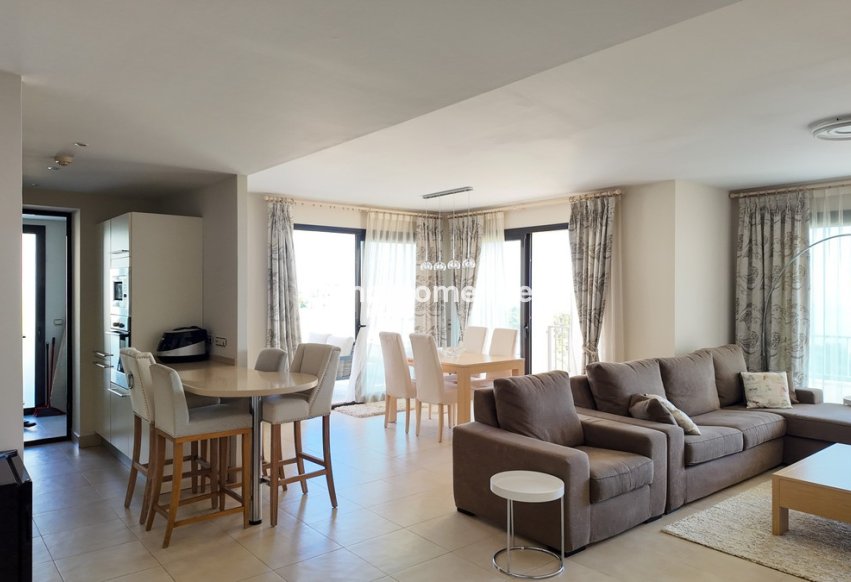 Bestaande woning - Appartement - Marbella - Altos de los Monteros