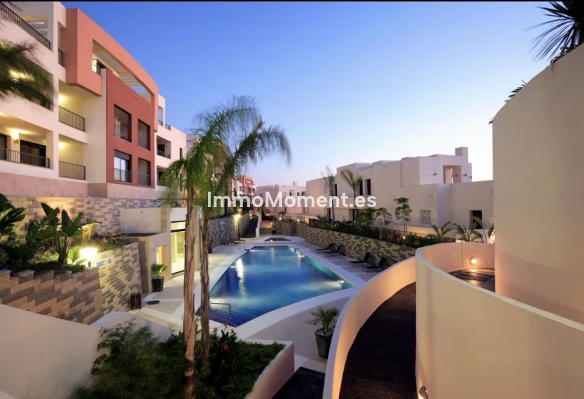 Bestaande woning - Appartement - Marbella - Altos de los Monteros