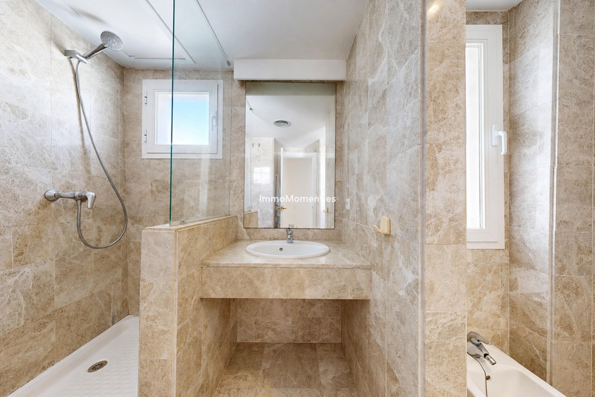 Bestaande woning - Appartement - Marbella - Nueva Andalucía