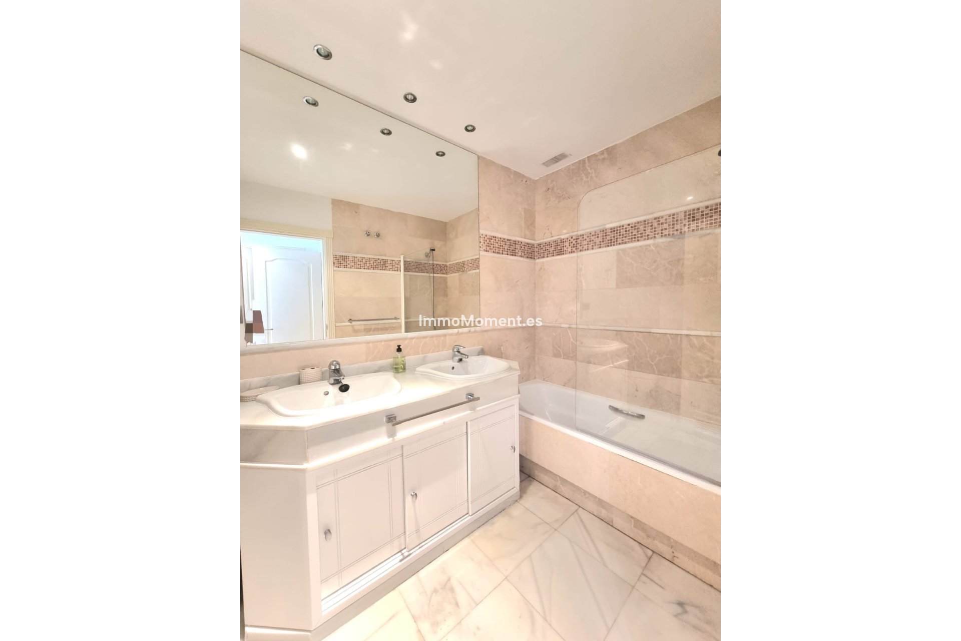 Bestaande woning - Appartement - Marbella - Nueva Andalucía