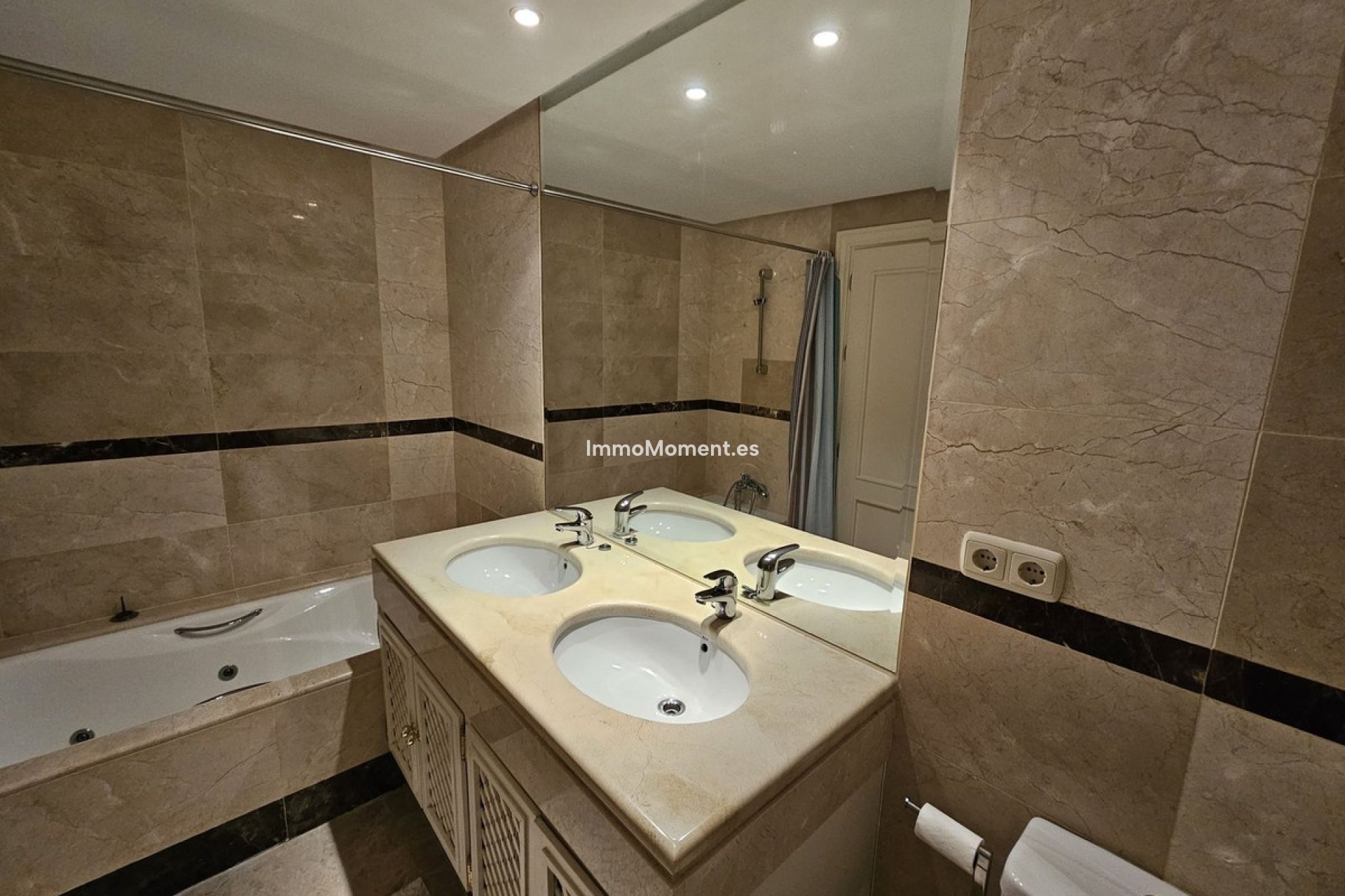 Bestaande woning - Appartement - Marbella - Nueva Andalucía