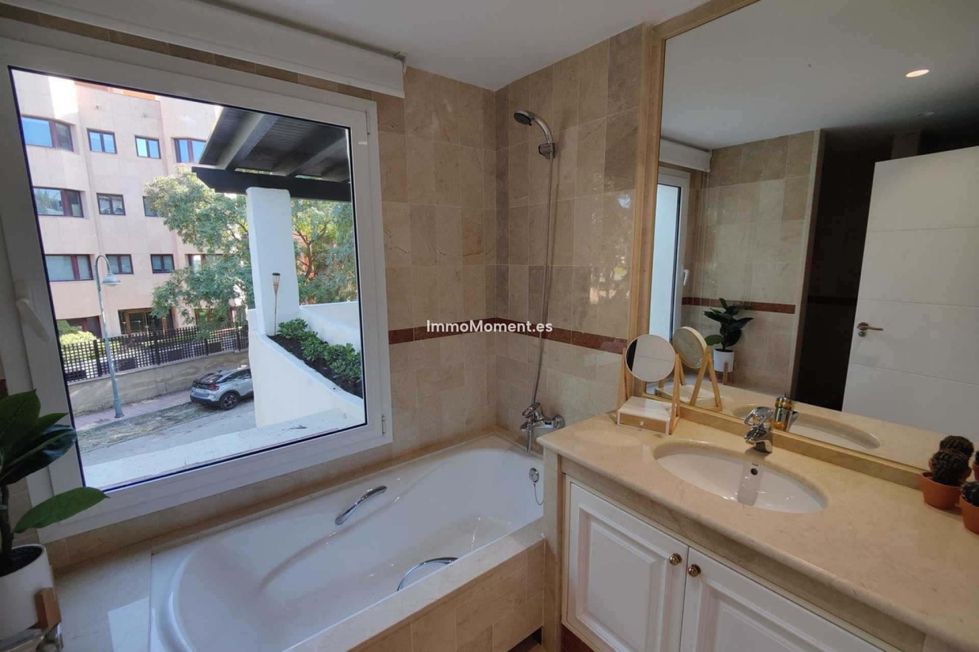 Bestaande woning - Appartement - Puerto Banús