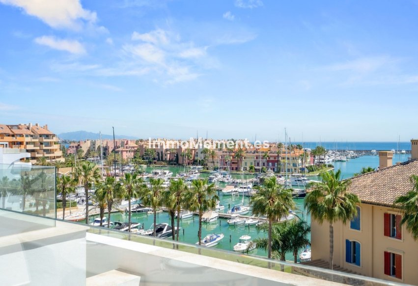 Bestaande woning - Appartement - Sotogrande - Sotogrande Puerto
