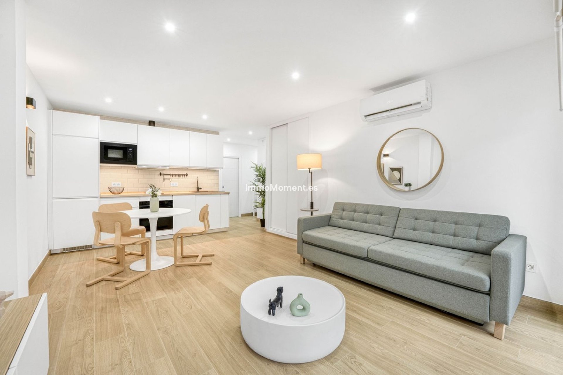 Bestaande woning - Appartement - Torremolinos - La Carihuela