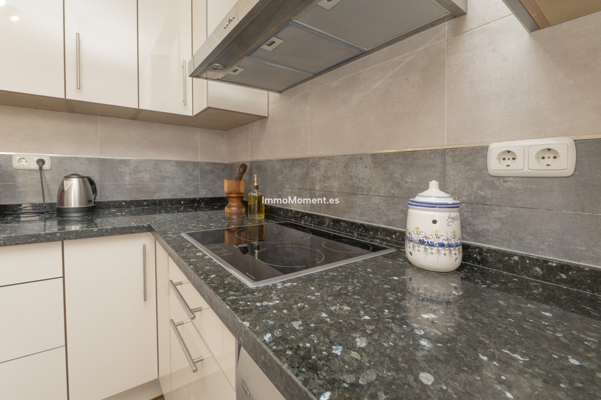 Bestaande woning - Appartement - Torremolinos - La Carihuela