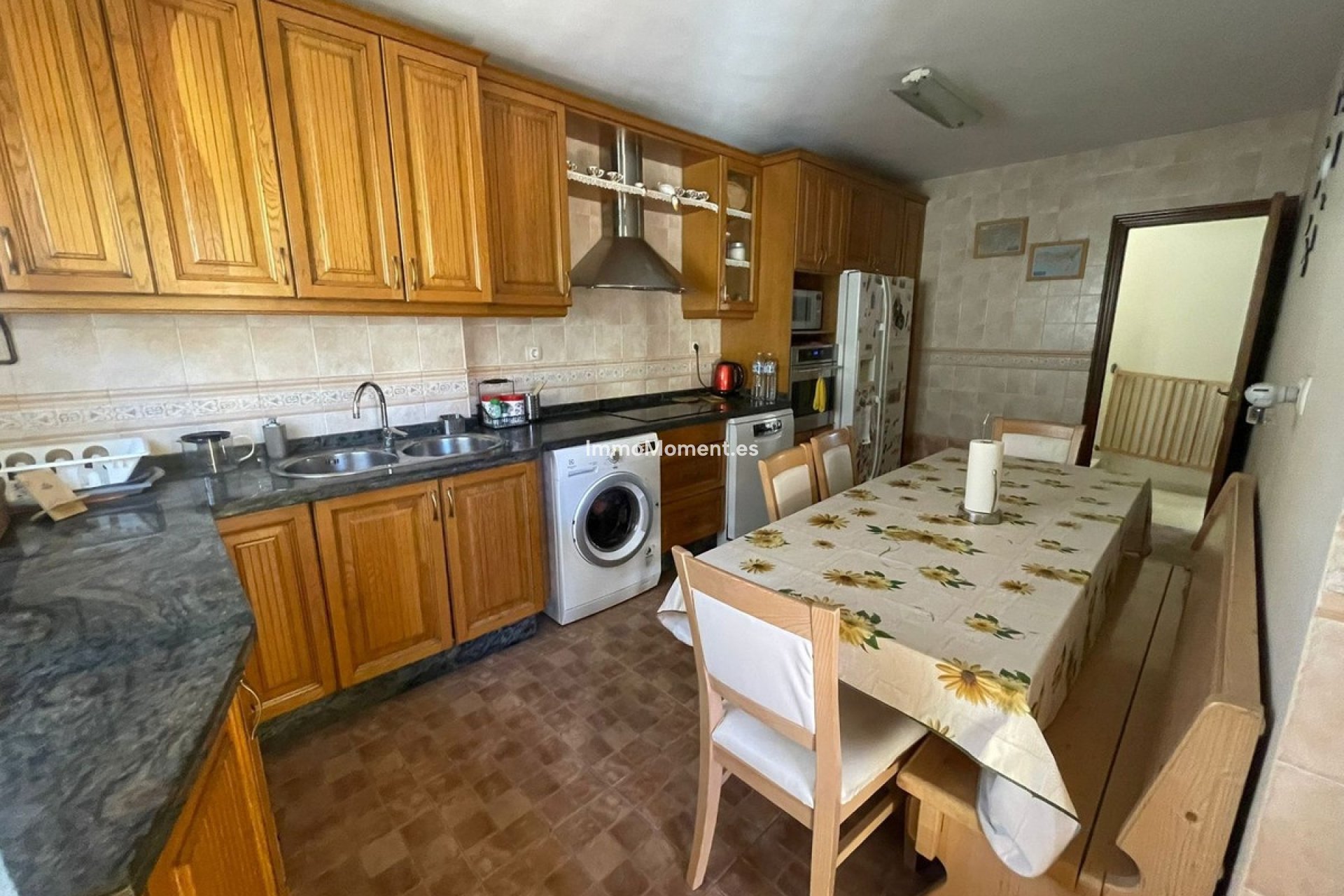 Bestaande woning - Geschakelde woning - Binnenland  - Alhaurín de la Torre