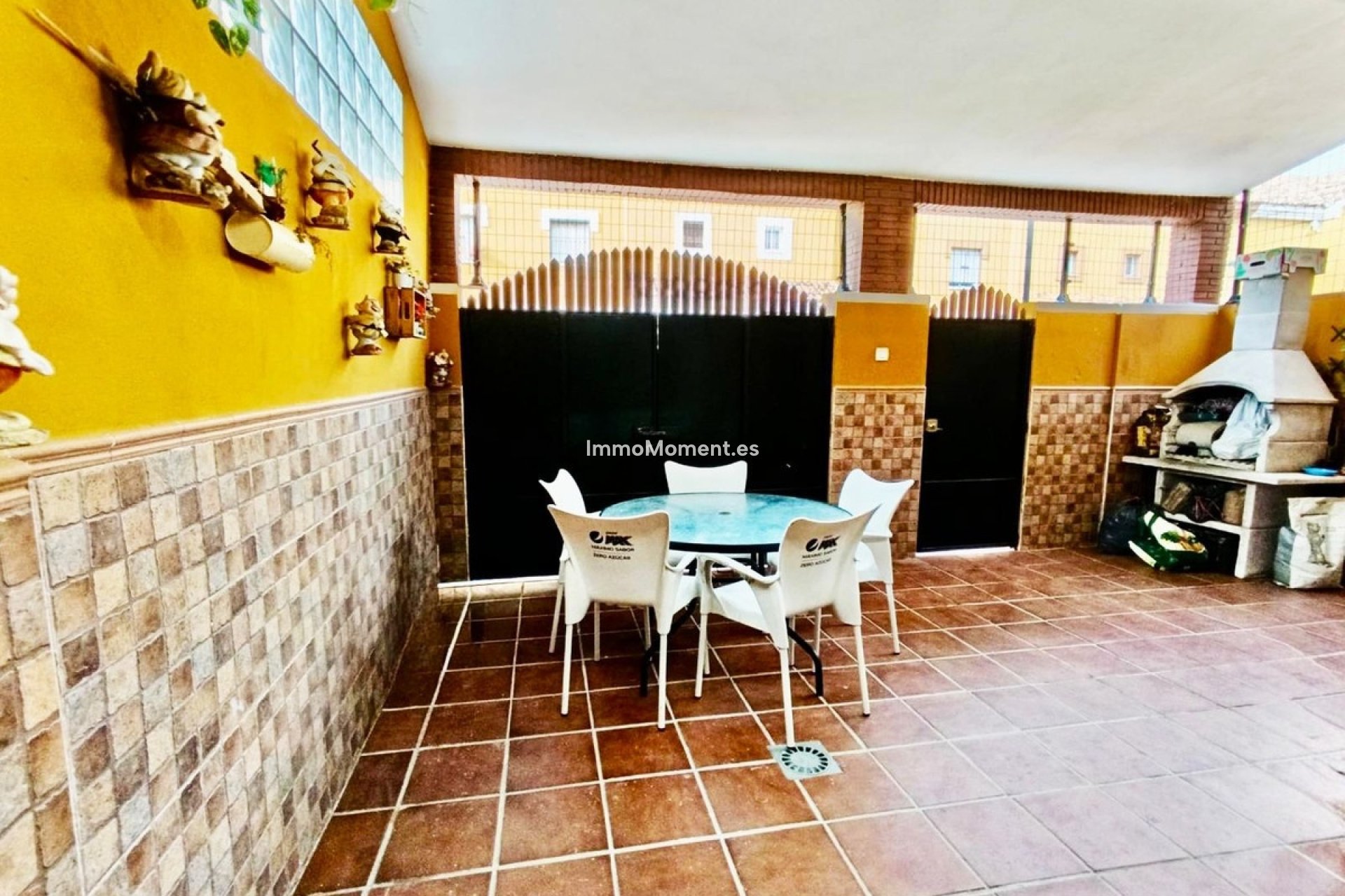 Bestaande woning - Geschakelde woning - Binnenland  - Alhaurín de la Torre