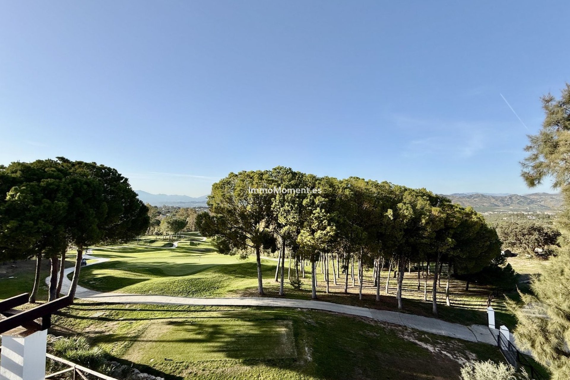 Bestaande woning - Geschakelde woning - Binnenland  - Alhaurín de la Torre