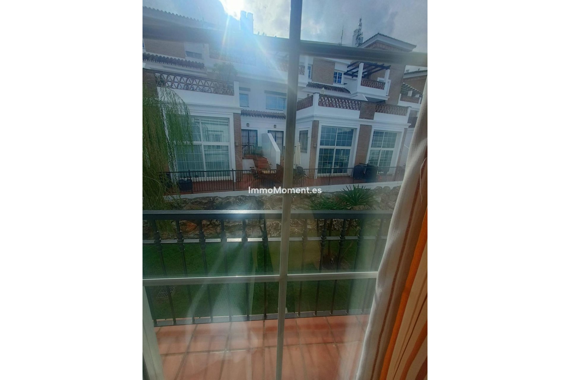 Bestaande woning - Geschakelde woning - Binnenland  - Alhaurín de la Torre